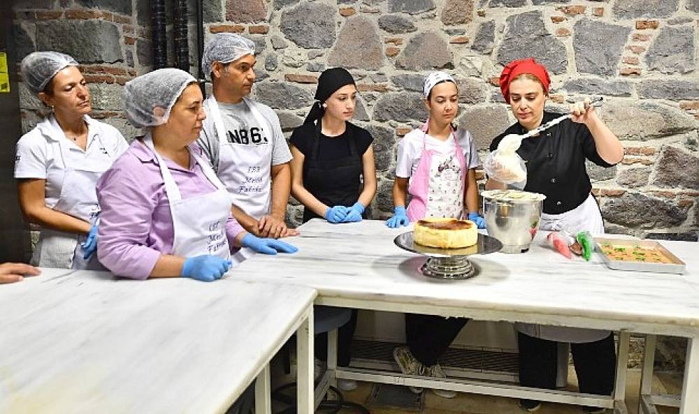 Meslek Fabrikası, pastacılığı A'dan Z'ye öğretiyor