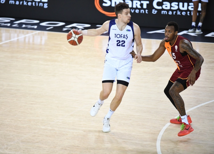 TOFAŞ, Galatasaray deplasmanında galibiyet peşinde