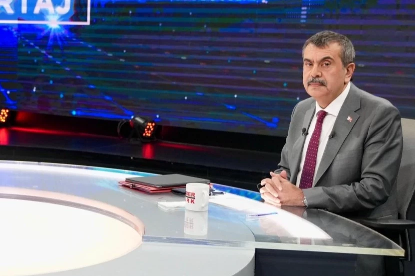 Bakan Tekin: Okullardaki personel yetersizliği 